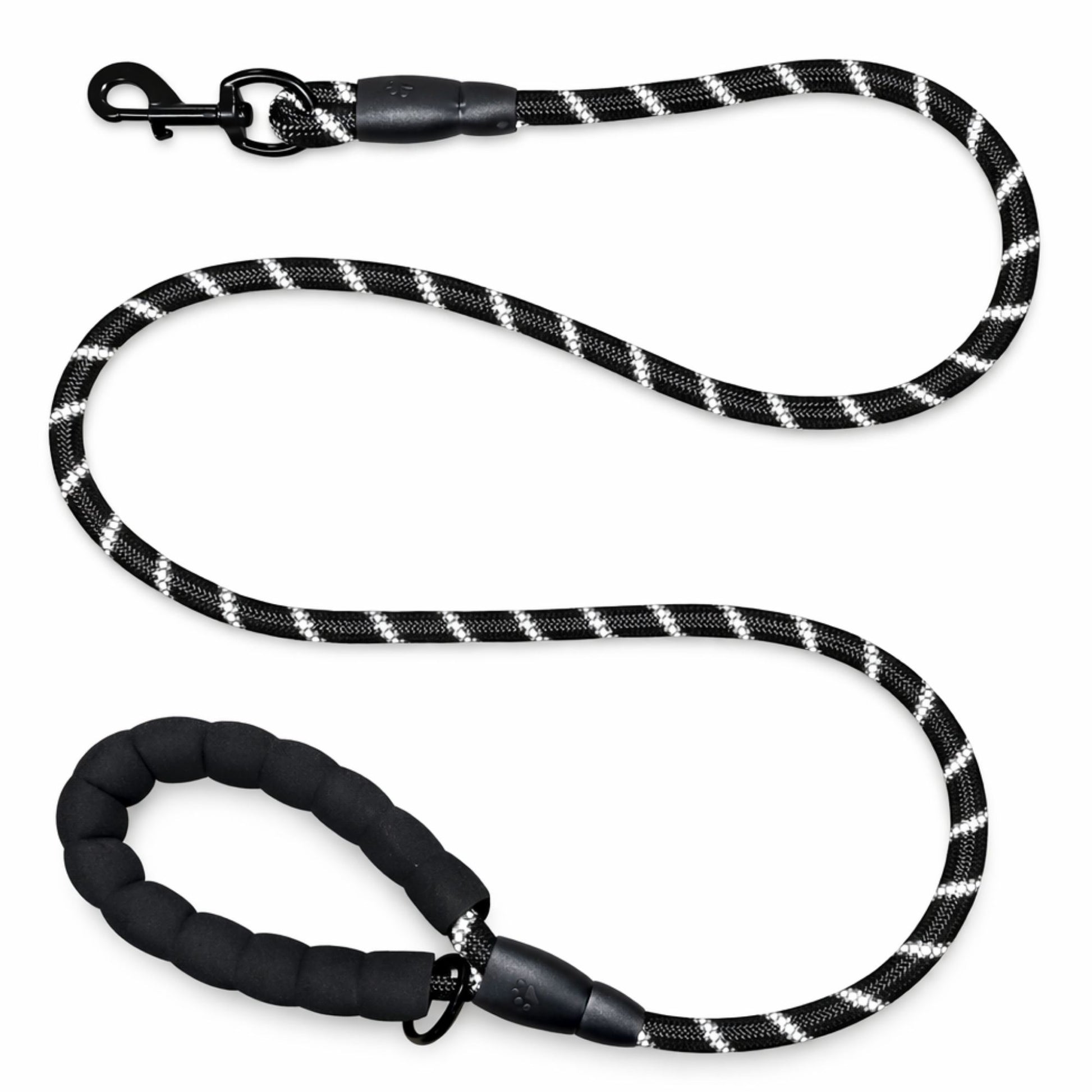 Spannerlife 13mm thick dog lead with padded handle and strong clip on white background